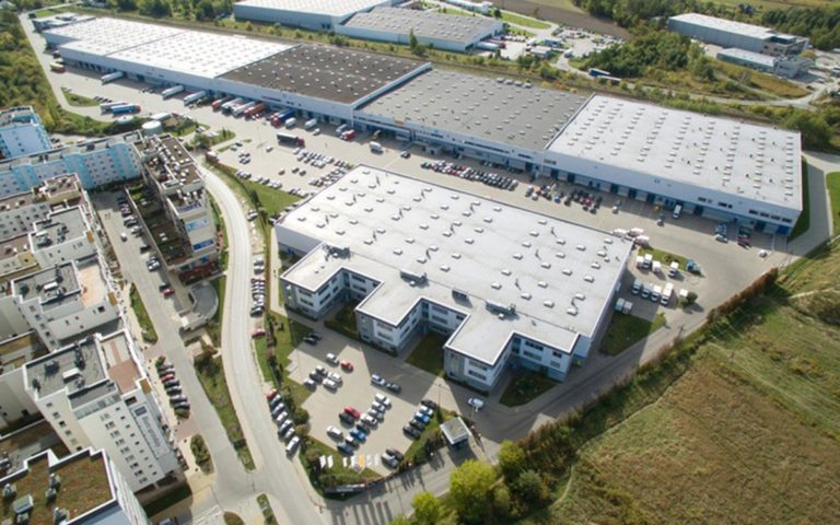 Jak zarządzać logistyką w firmie?
